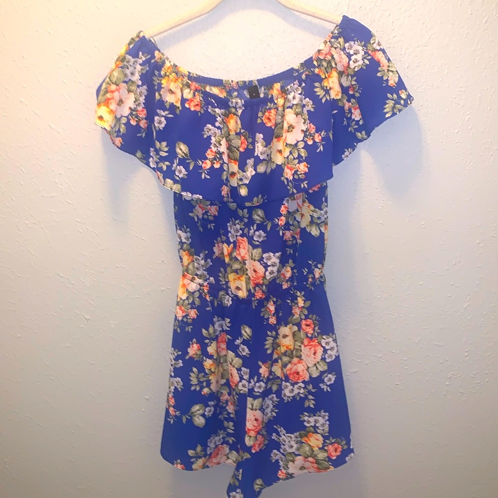 ING Royal Blue Floral Shorts Romper On or Off Shoulder Women’s Sz Medium